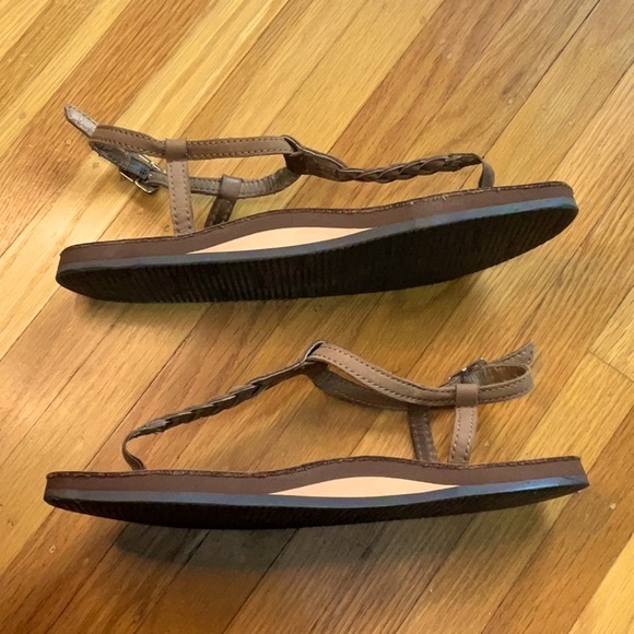 RAINBOW T-Strap Leather Sandals - Picture 4 of 6